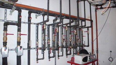 GIRPI équipe le nouvel hôpital de Chambéry pour ses réseaux d'eau chaude et d'eau froide sanitaire